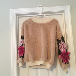 Soft Sweater with Appliqué Flower Sleeves